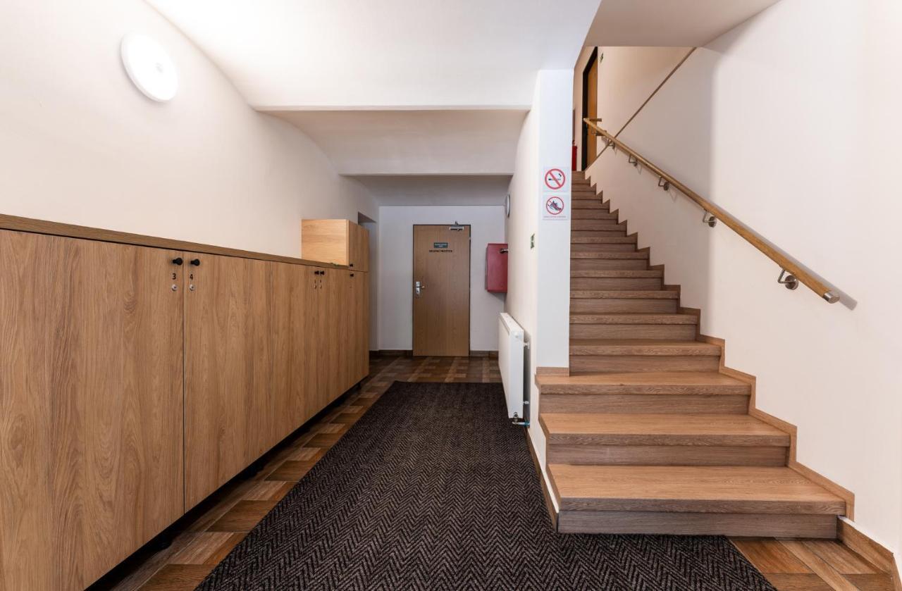 Apartman Liska V Peci - Apartmanovy Dum Horalka, بيتس بود سنيزكو المظهر الخارجي الصورة