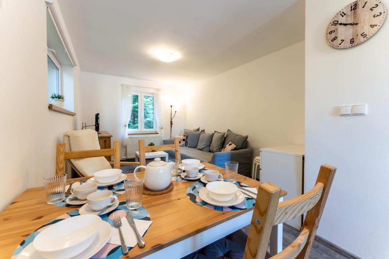 Apartman Liska V Peci - Apartmanovy Dum Horalka, بيتس بود سنيزكو المظهر الخارجي الصورة